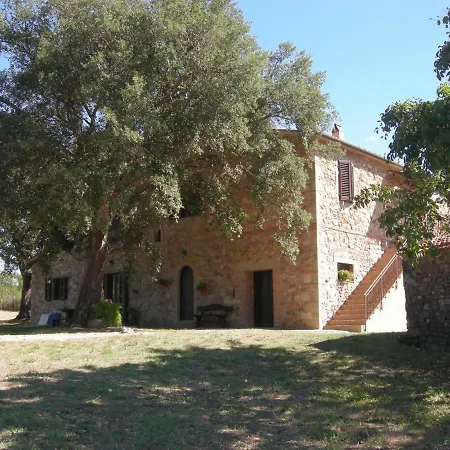 Agriturismo Poggio Macinaio *