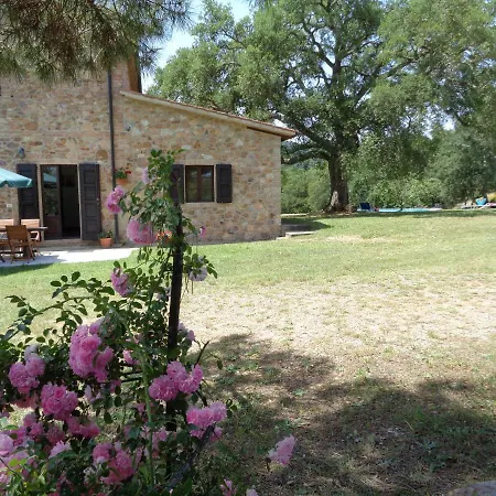 Agriturismo Poggio Macinaio Farm stay Roccastrada